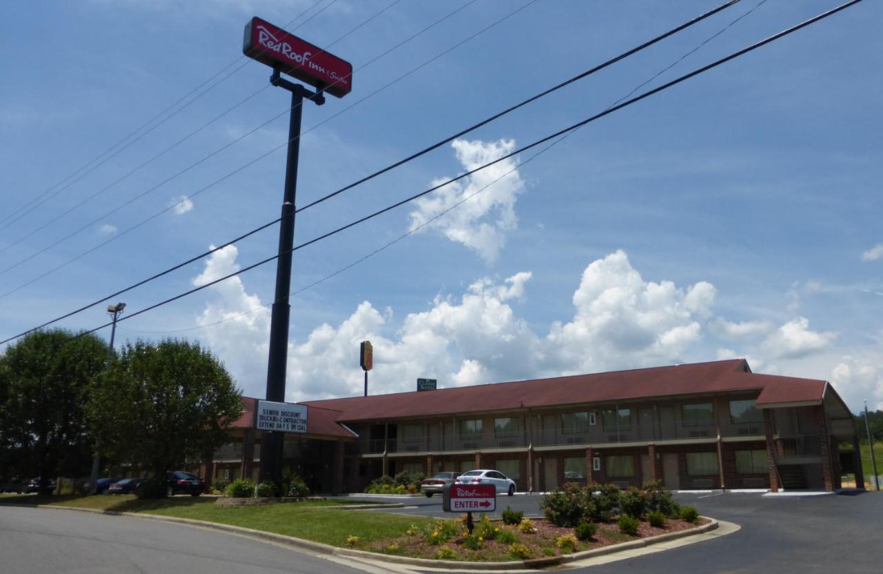Red Roof Inn & Suites Cleveland, Tn Exterior photo